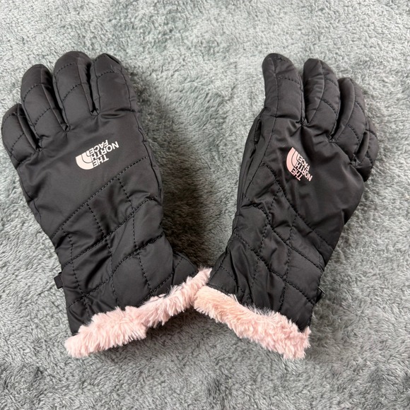 The North Face Accessories - The North Face Womens Black Pink Quilted Faux Fur Lined Thermal Gloves Size M